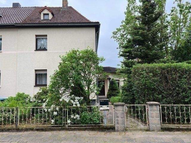 Großzügiges Reihenendhaus -den Kindern zuliebe ,ruhige Lage, wenig Verkehr – Leipzig – Vorschaubild 5