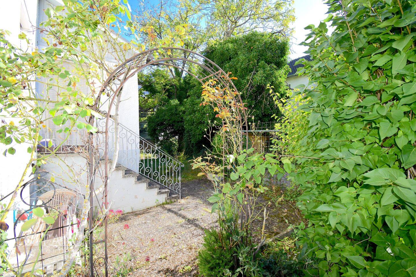 Großes Grundstück mit Handwerkerhaus – Hemmingen – Vorschaubild 6