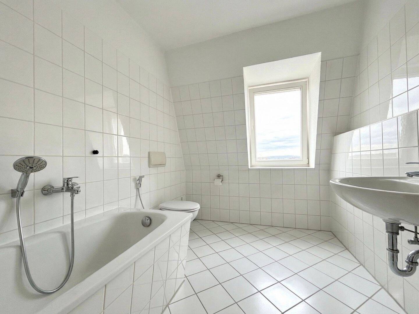 Attraktive 3-Raum-Wohnung in Uni-Nähe – Dresden – Vorschaubild 4