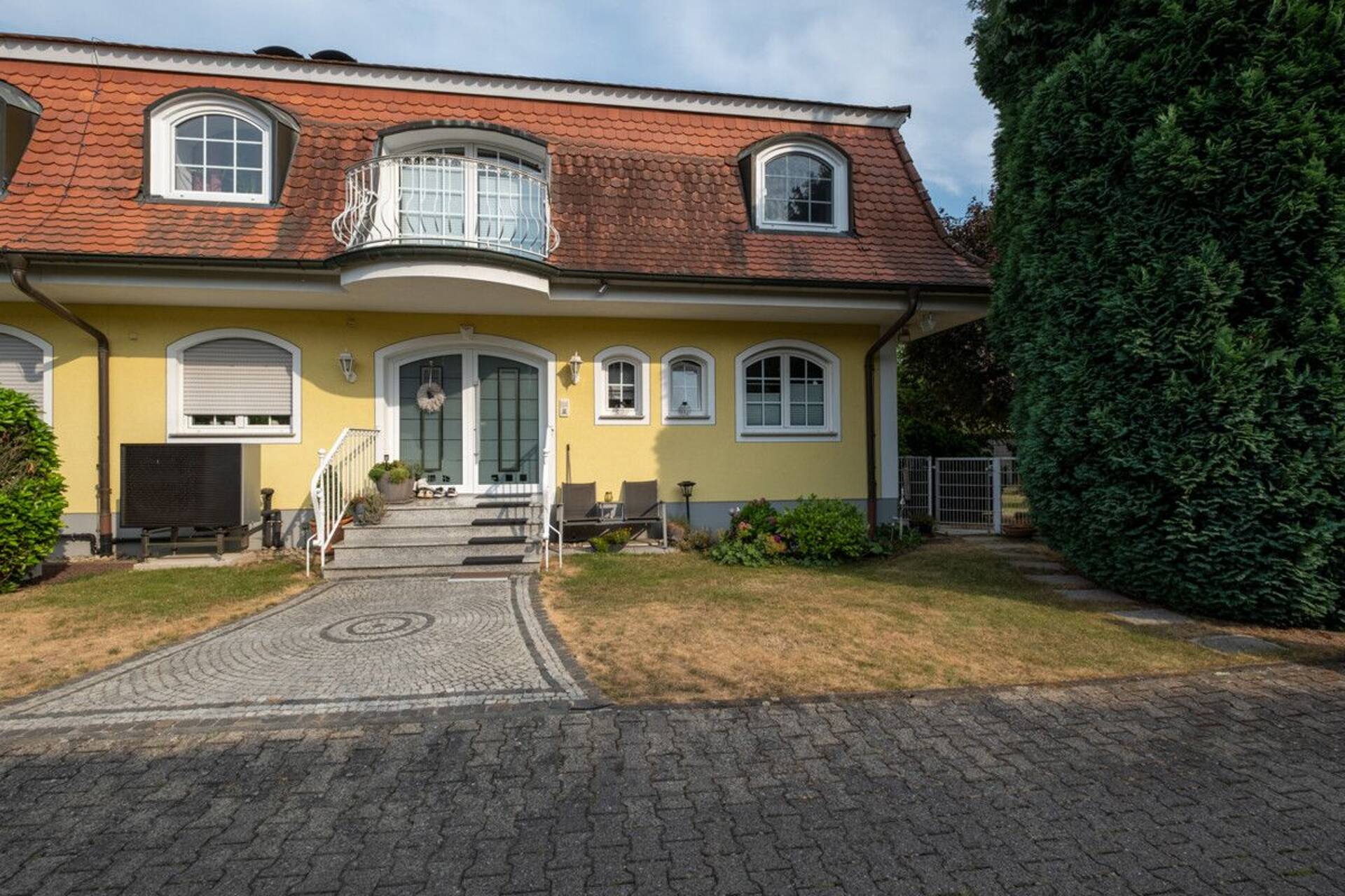 Haus in 61130 Nidderau mit 251,15 m² kaufen