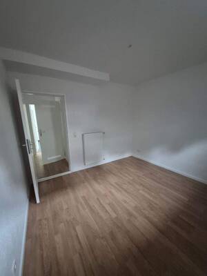 Sanierte 2 Zimmer Wohnung in Remscheid Süd – 42859 Remscheid – Vorschaubild 4