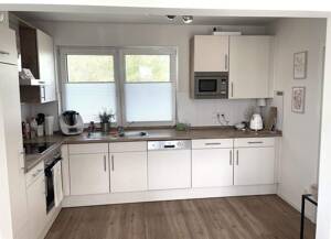 Exklusive 2-Zimmer-Penthouse-Wohnung mit großzügiger Dachterrasse und Carport-Stellplatz – 22457 Hamburg – Vorschaubild 6