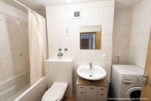 AIGNER - Ideale Kapitalanlage: Attraktive 2-Zimmer-Wohnung mit Süd-/ Ostbalkon – 81737 München – Vorschaubild 5