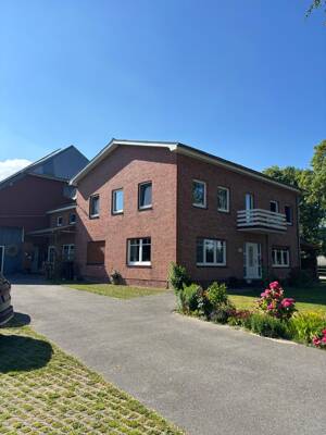 Großzügige 6-Zimmer-Wohnung in Epenwöhrden