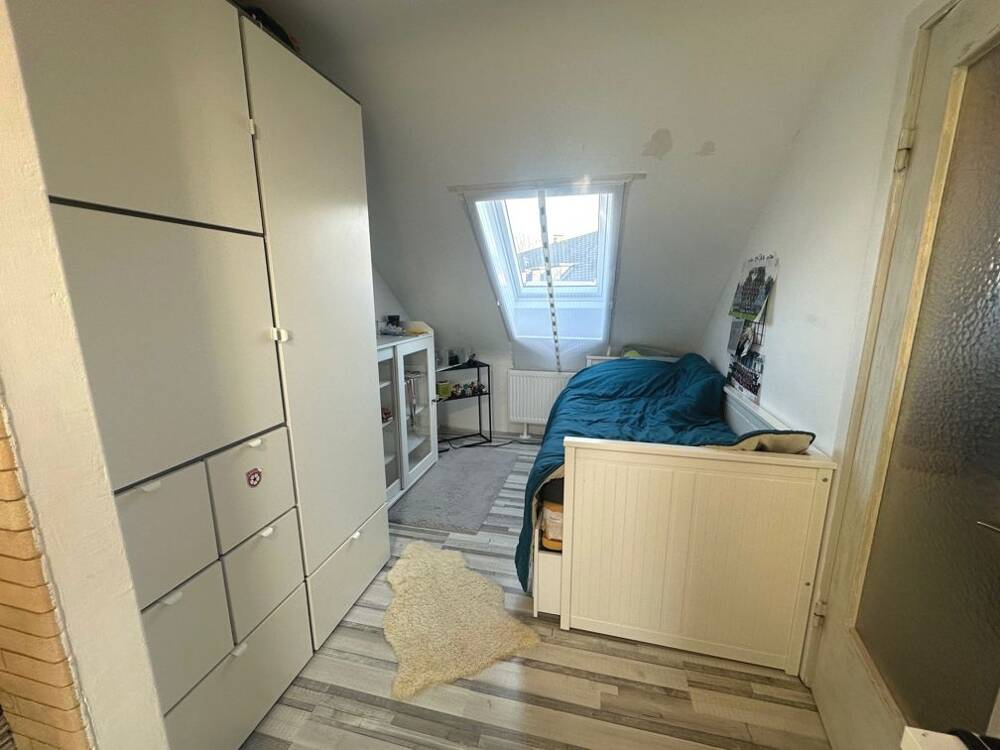 Umfangreich modernisiertes Mittelreihenhaus mit kleinem Garten, perfekt (auch) für Familien! – Hamburg – Vorschaubild 8