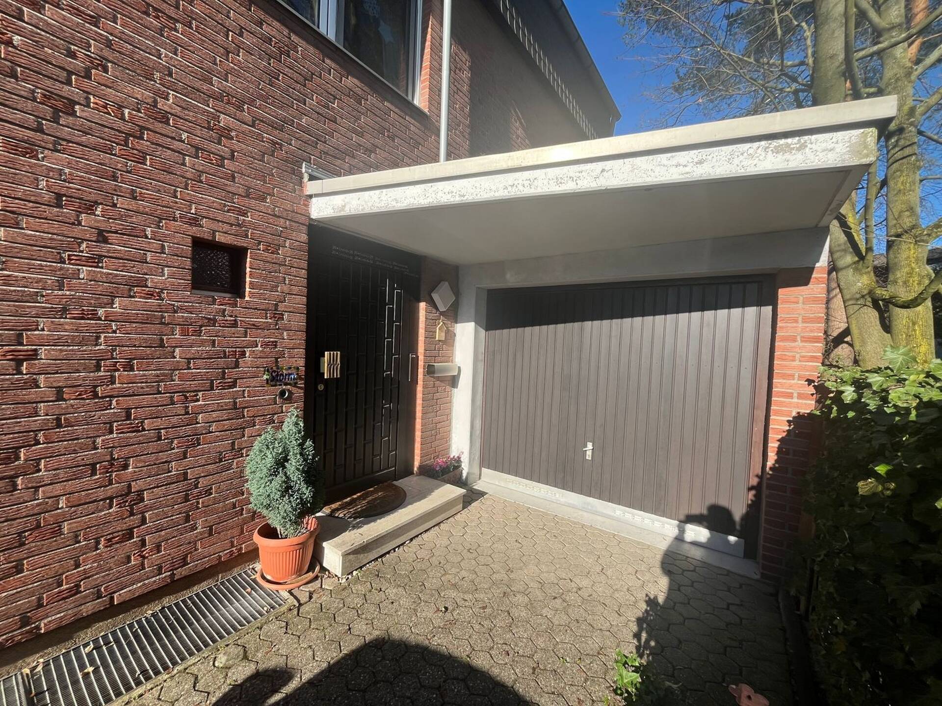 Haus in 50999 Köln mit 437 m² kaufen
