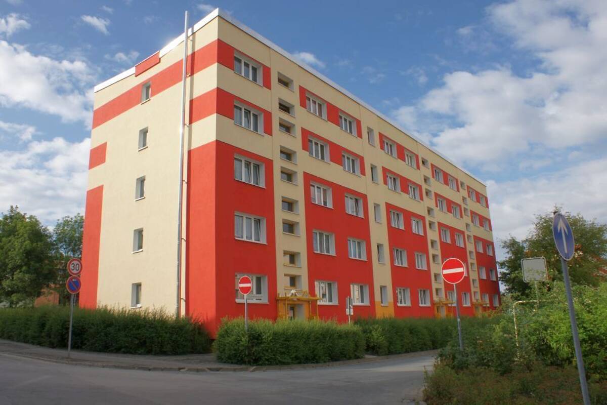 Unschlagbar günstig: Moderne Basis für kreative Sparfüchse! – 8527 Plauen – Bild 1 von 6