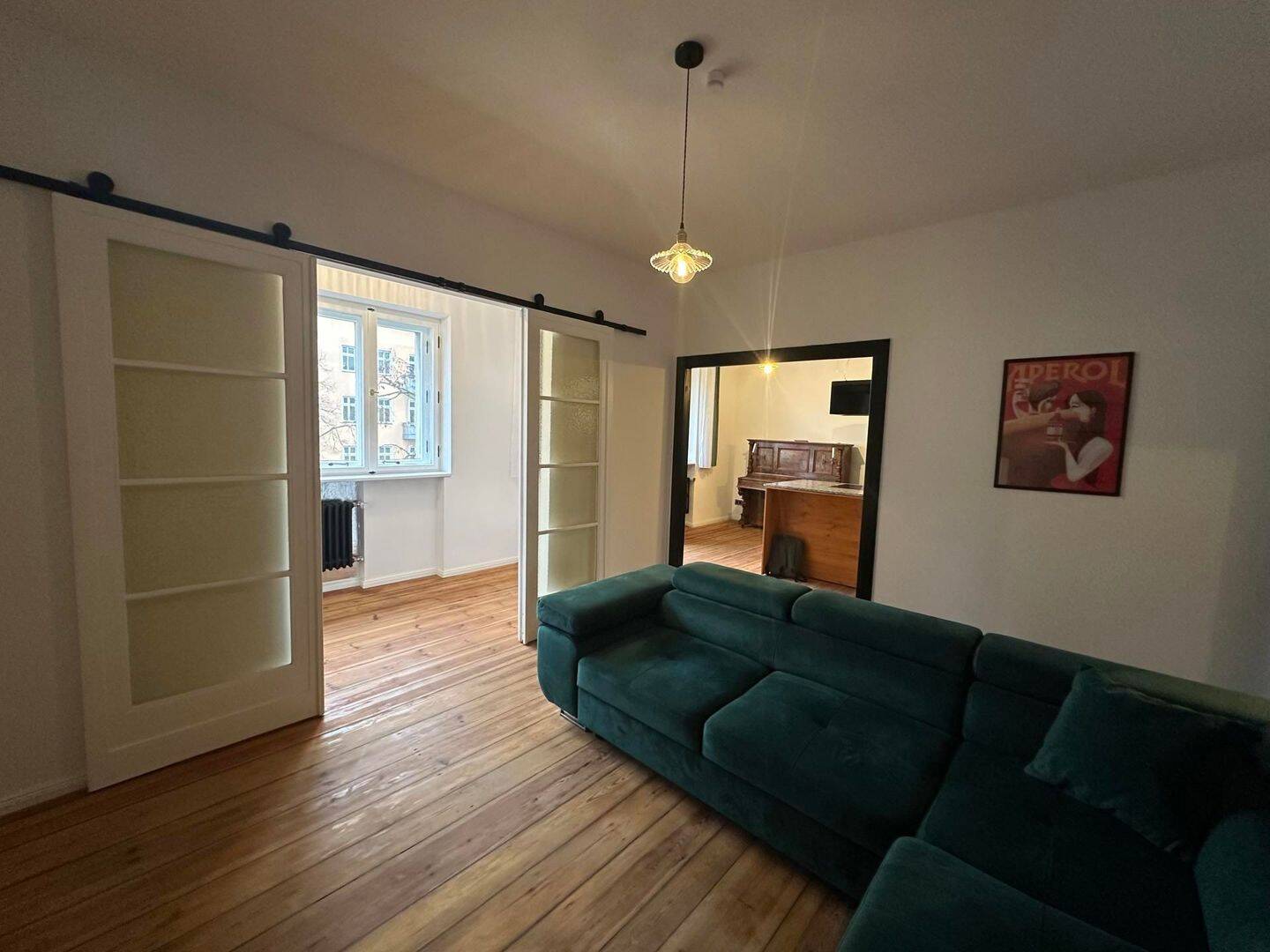 Hochwertig sanierte Wohnung mit durchdachtem Grundriss und Balkon – Berlin – Vorschaubild 3