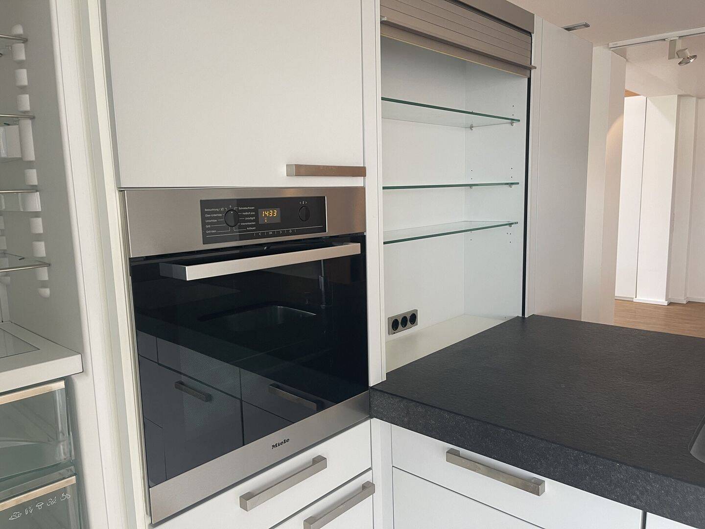 Intressante Kapitalanlage: Großzügige 3-Zimmer-Penthousewohnung im Loftstil mit Blick ins Grüne: S-Ost – Stuttgart – Vorschaubild 4