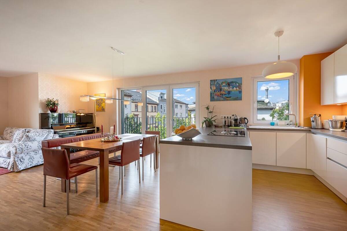 Stilvolle 4-Zimmer-Wohnung mit urbanem Flair – 63065 Offenbach am Main – Bild 1 von 9