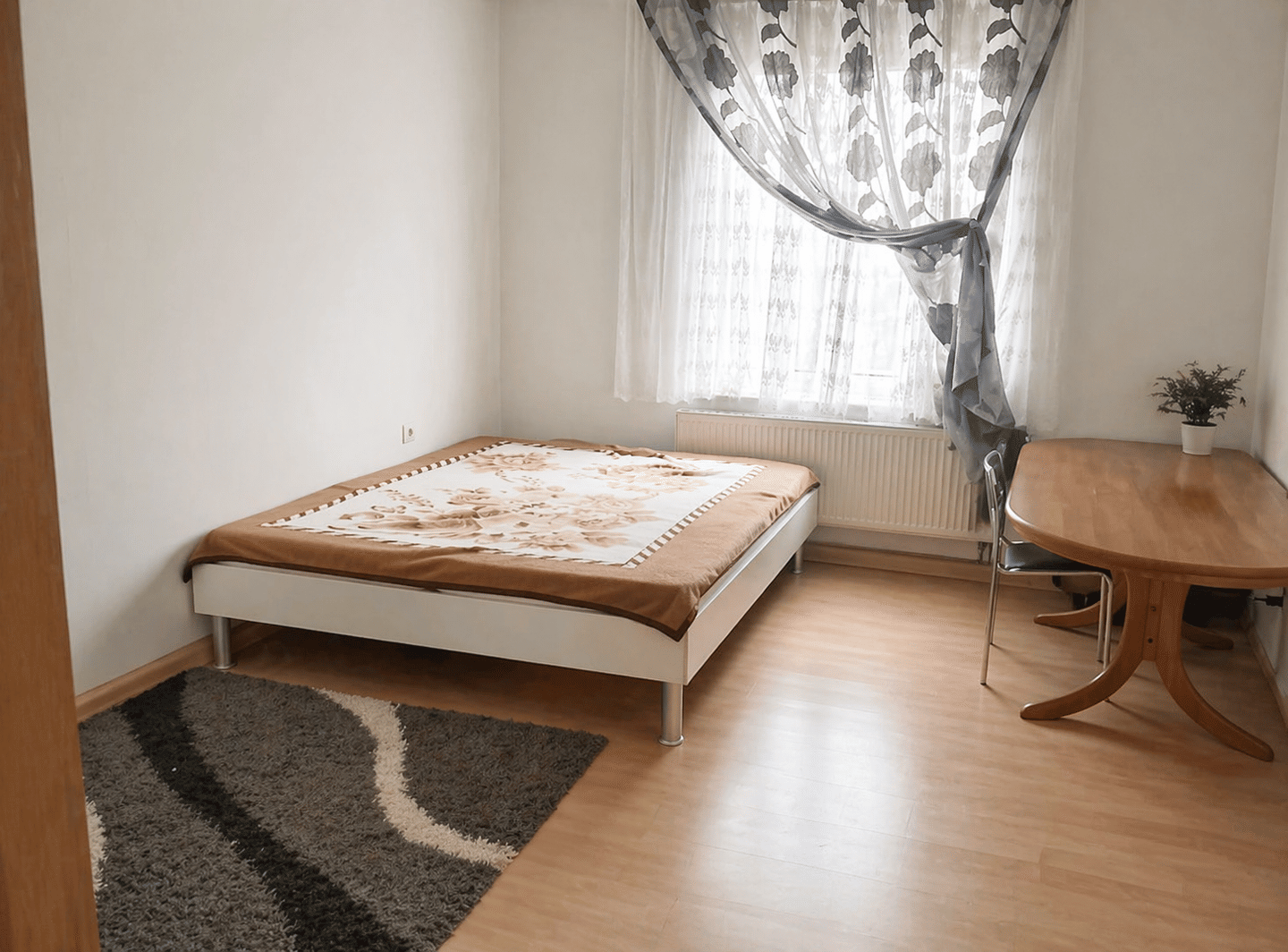 Attraktive 3-Zimmer-Wohnung mit Balkon - Nürnberger Süden – Nürnberg – Vorschaubild 4