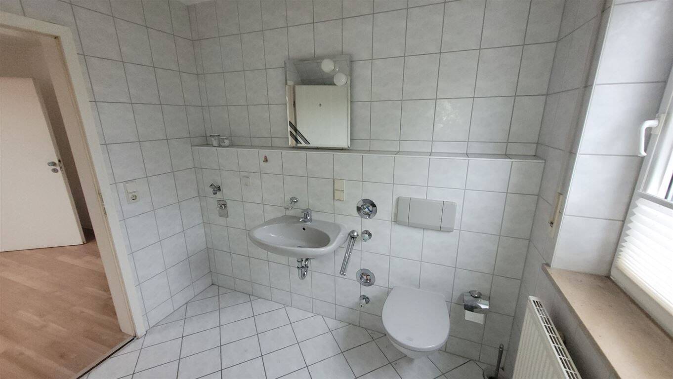 ETW in ruhiger Lage zur Selbstnutzung oder zur Kap.anlage, zzgl. SP – Chemnitz – Vorschaubild 9