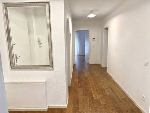 Erdgeschosswohnung in 50968 Köln / Marienburg mit 141 m² kaufen