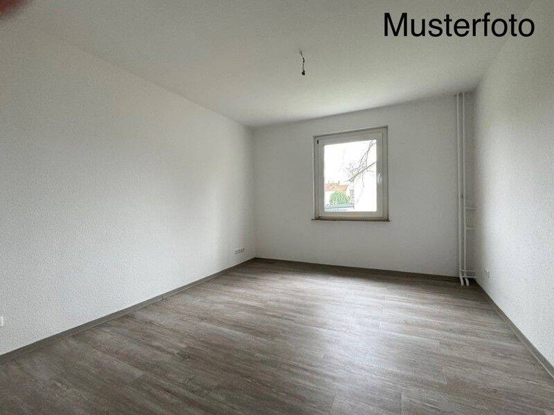 stadtnahe 2-Zimmer-Wohnung - für Sie frisch saniert – Bochum – Vorschaubild 3