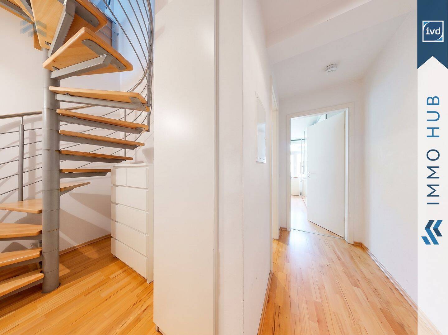 ++ Bezugsfrei | Dachterrasse | Einbauküche! Maisonette-Wohnung im Zentrum West ++ – Leipzig – Vorschaubild 4