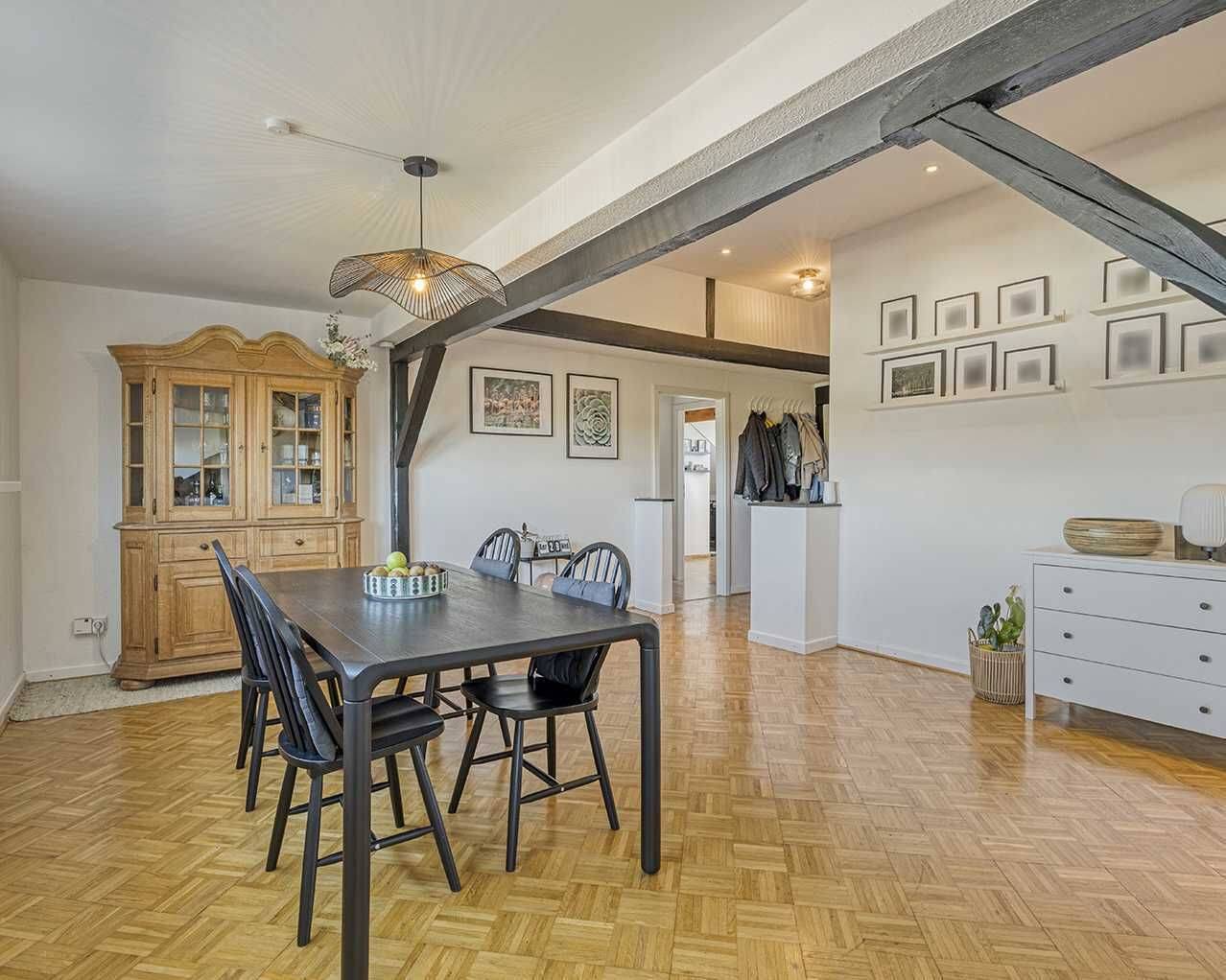 Lichtdurchflutete 3-Zimmer-Dachgeschosswohnung mit Stellplatz in Ratingen-Ost – Ratingen – Vorschaubild 6