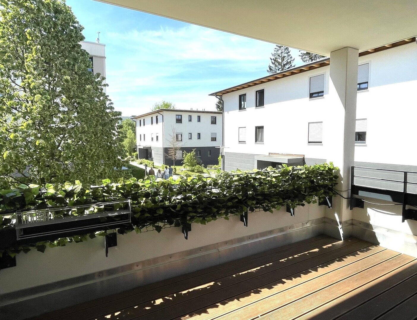 "Verkehrsberuhigt wohnen nahe Medienstandorten Freimann - Unterföhring / 3-Zimmer-Wohnung – München – Vorschaubild 2