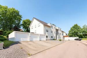 Pluwig: Moderne und energieeffiziente Eigentumswohnung mit Balkon, Garage & eigenem Gartenabschnitt – 54316 Pluwig – Vorschaubild 2