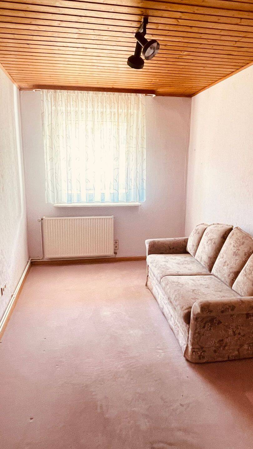 Gepflegte, ruhig gelegene und helle 4-ZKB-Loggia-Wohnung in reinem Wohngebiet von Mainz-Gonsenheim – Mainz – Vorschaubild 6