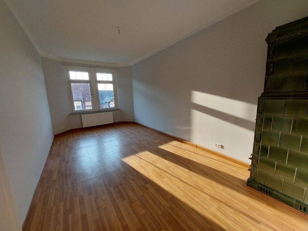 Stilvolle Altbauwohnung mit Einbauküche und Balkon zum Wohlfühlen – Leisnig – Vorschaubild 5