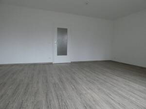 *** Gartenanmietung möglich! Modernisierte 4-Zimmerwohnung in attraktiver Lage! *** – 45355 Essen – Vorschaubild 6