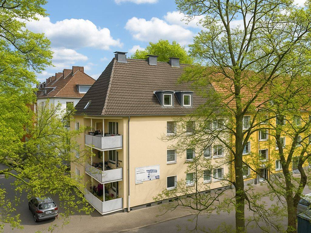 Gepflegtes Mehrfamilienhaus mit sechs Wohneinheiten in zentraler Lage