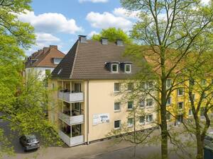 Gepflegtes Mehrfamilienhaus mit sechs Wohneinheiten in zentraler Lage