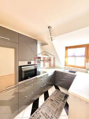 Vermietung provisionsfrei - Schöne Maisonettewohnung inkl. EBK und Klimaanlage – 90768 Fürth – Vorschaubild 2