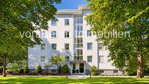 Attraktive 4-Zimmer-Eigentumswohnung mit Loggia und überdachtem Stellplatz – 80939 München – Vorschaubild 2