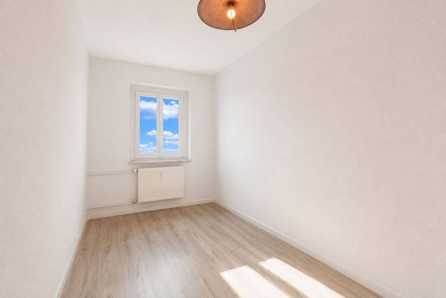Perfekt für Familien - Bezahlbare 3-Zimmer-Wohnung in ruhiger Lage – Berlin – Vorschaubild 4
