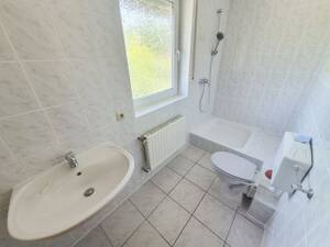 Gepflegtes Reihenmittelhaus mit cleverem Eigentumskonzept und Garage - nähe Puderbach! – 56305 Döttesfeld – Vorschaubild 8