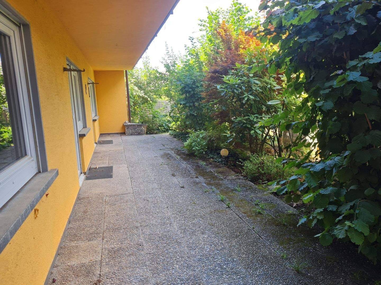 Mehrfamilienhaus mit 3 Wohnungen und großem Garten in Schliengen – Schliengen – Vorschaubild 4