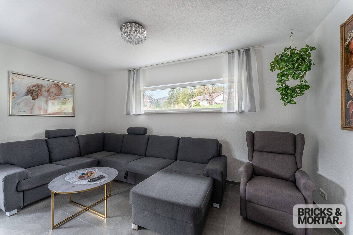 Charmanter Bungalow mit Garten – Wehingen – Vorschaubild 4