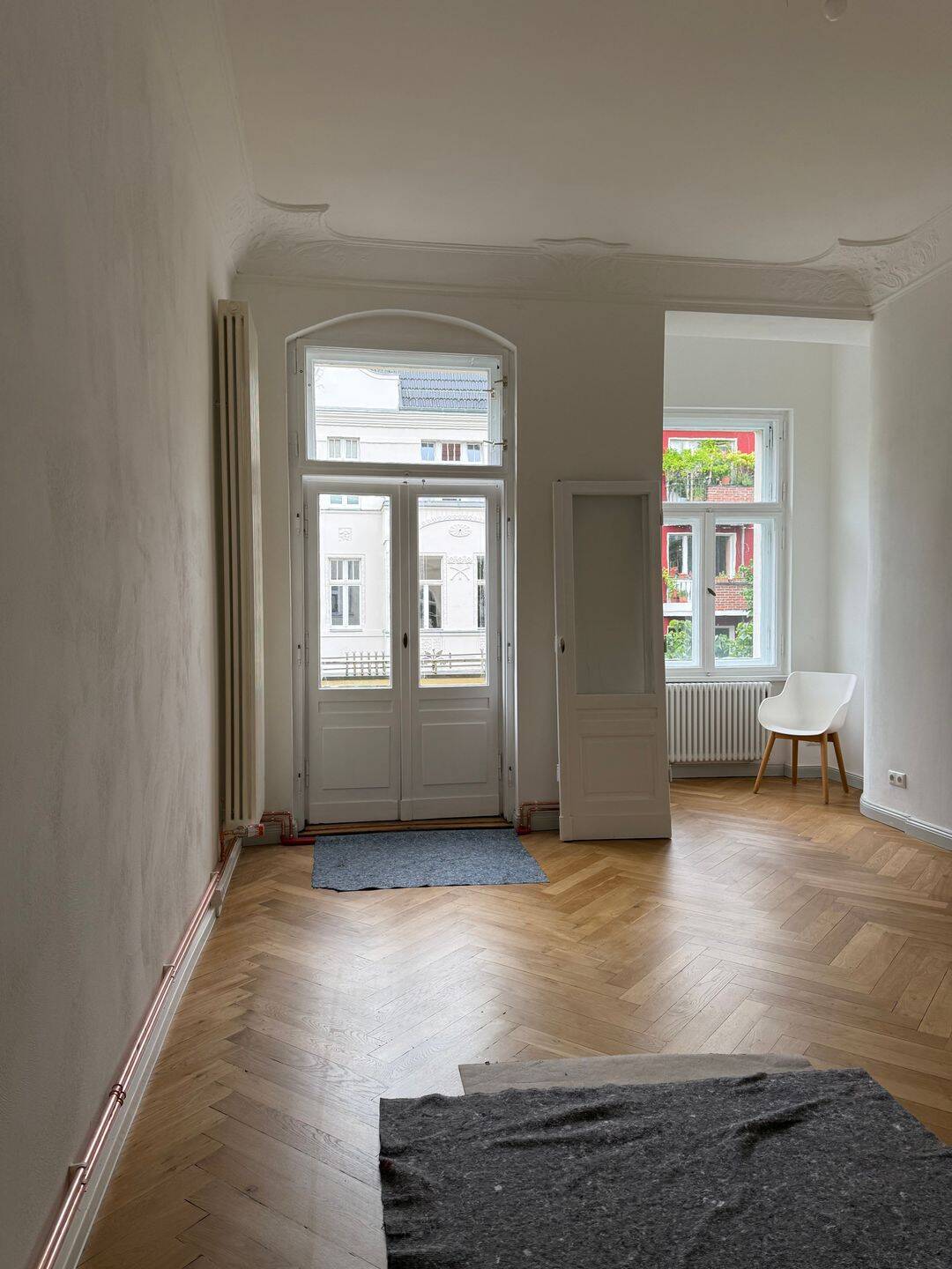 SANIERTE ALTBAUWOHNUNG PARKETT STUCK 2xBADEZIMMER HELL BALKON – Berlin – Vorschaubild 8