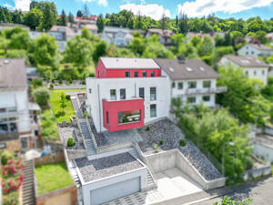 "Wohnen Deluxe": Exklusives EFH mit Weitblick über die Stadt, inkl. hauseigenem Aufzug – 97082 Würzburg – Vorschaubild 2