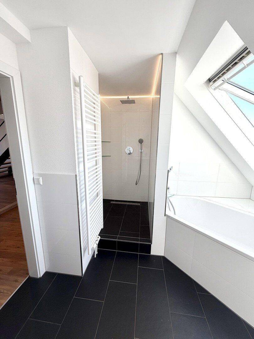 Über den Dächern des Lehenviertels in Suttgart Süd - moderne offene Dachwohnung – Stuttgart – Vorschaubild 4