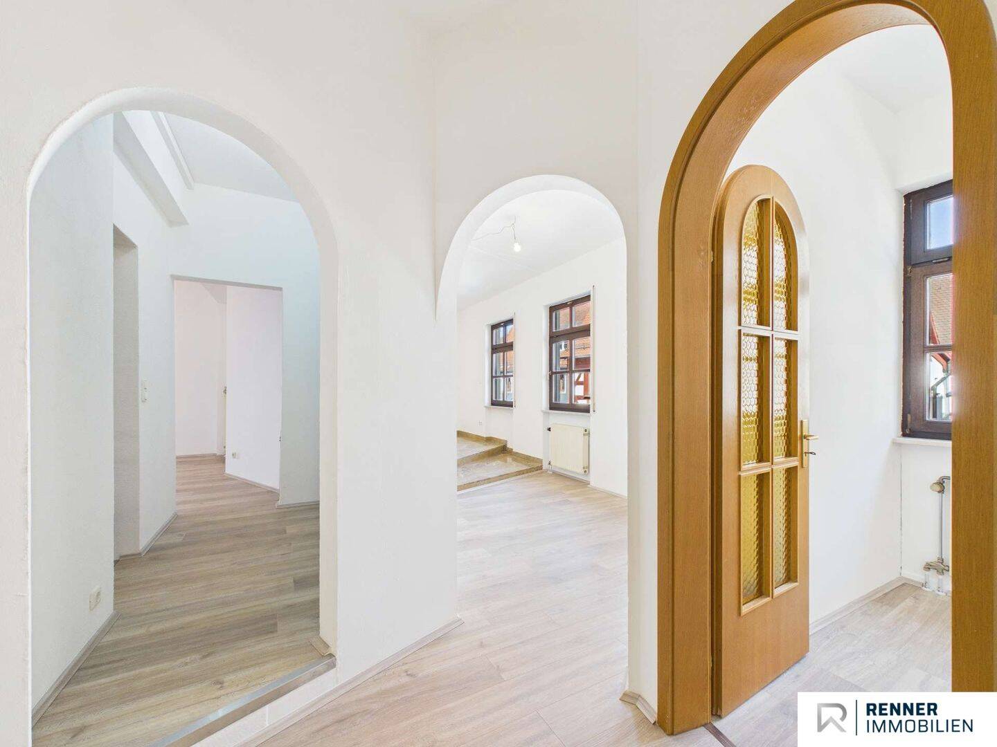 Ein Juwel der Altstadt - traumhafte 2 Zimmer Wohnung mit großer Dachterrasse - Altdorf bei Nürnberg – Altdorf bei Nürnberg – Vorschaubild 8