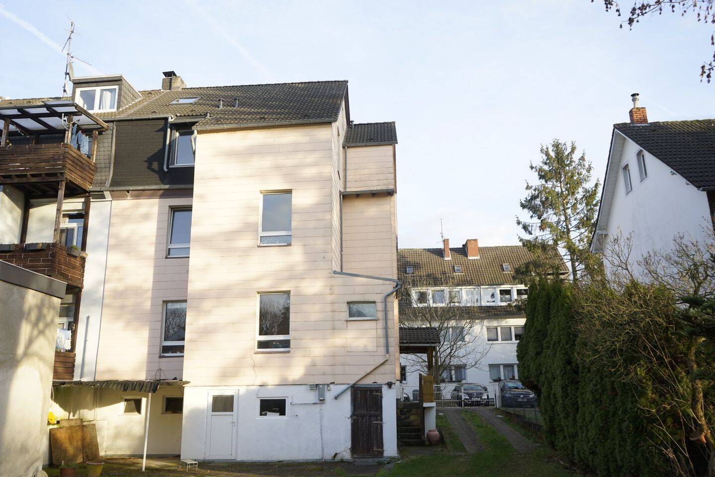 Schönes 3-Familienhaus am Benrather Forst – Düsseldorf – Vorschaubild 4