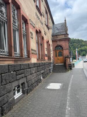 Wunderschöne Eigentumswohnung in historischem Gebäude in Traben-Trarbach zu verkaufen – 56841 Traben-Trarbach – Vorschaubild 2