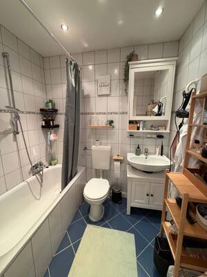 Aachen Innenstadt - Hubertusviertel, helle, ruhige 2-Zimmer-Wohnung mit Balkon zu vermieten – 52064 Aachen – Vorschaubild 7