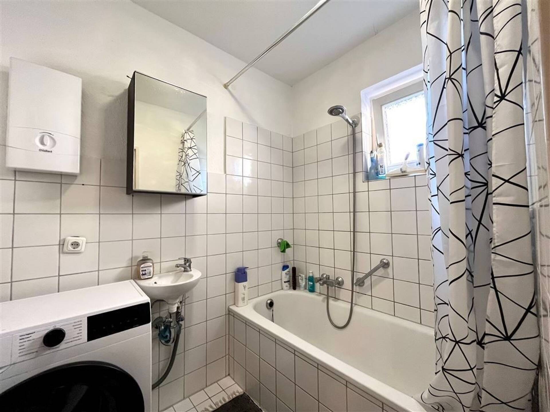 Etagenwohnung in 51065 Köln mit 80 m² kaufen