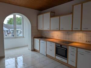 Charmante 100 m²-Wohnung mit großem Balkon, Kamin und Gartennutzung – 47119 Duisburg – Vorschaubild 4
