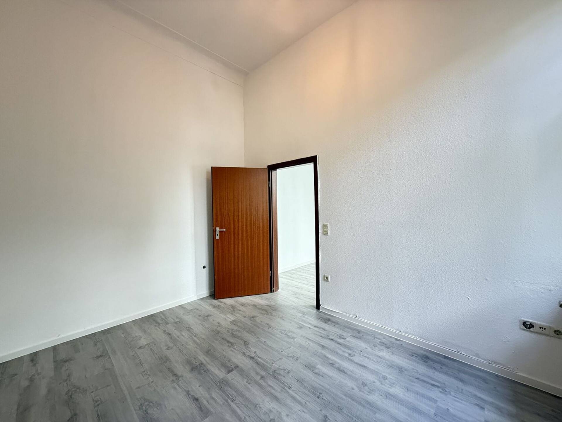 Mehrfamilienhaus in 47798 Krefeld / Stadtmitte mit 377,98 m² kaufen