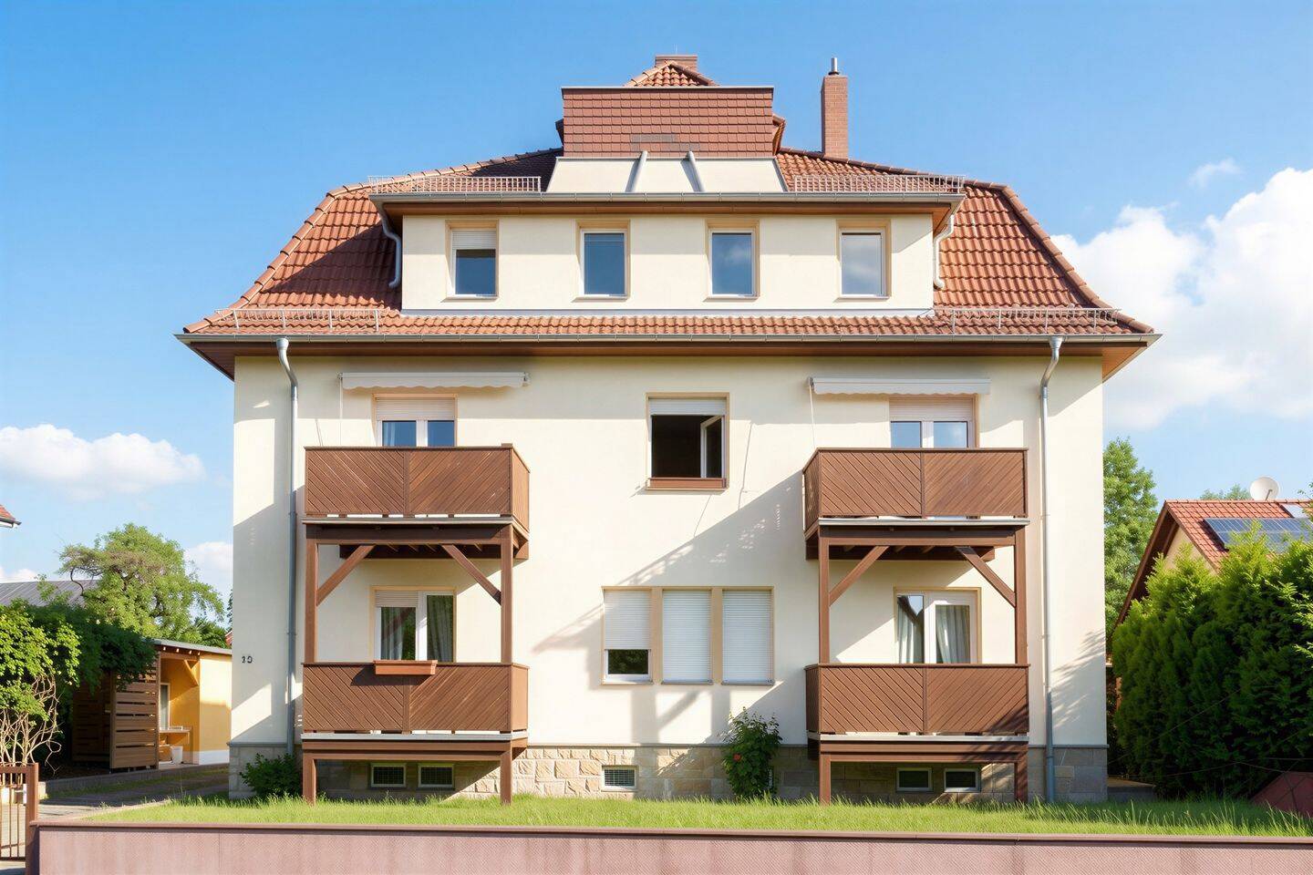 +++ Modernisierte 2-Zimmer-Wohnung mit Balkonblick über den Plauenschen Grund und Stellplatz +++ – Dresden – Vorschaubild 2