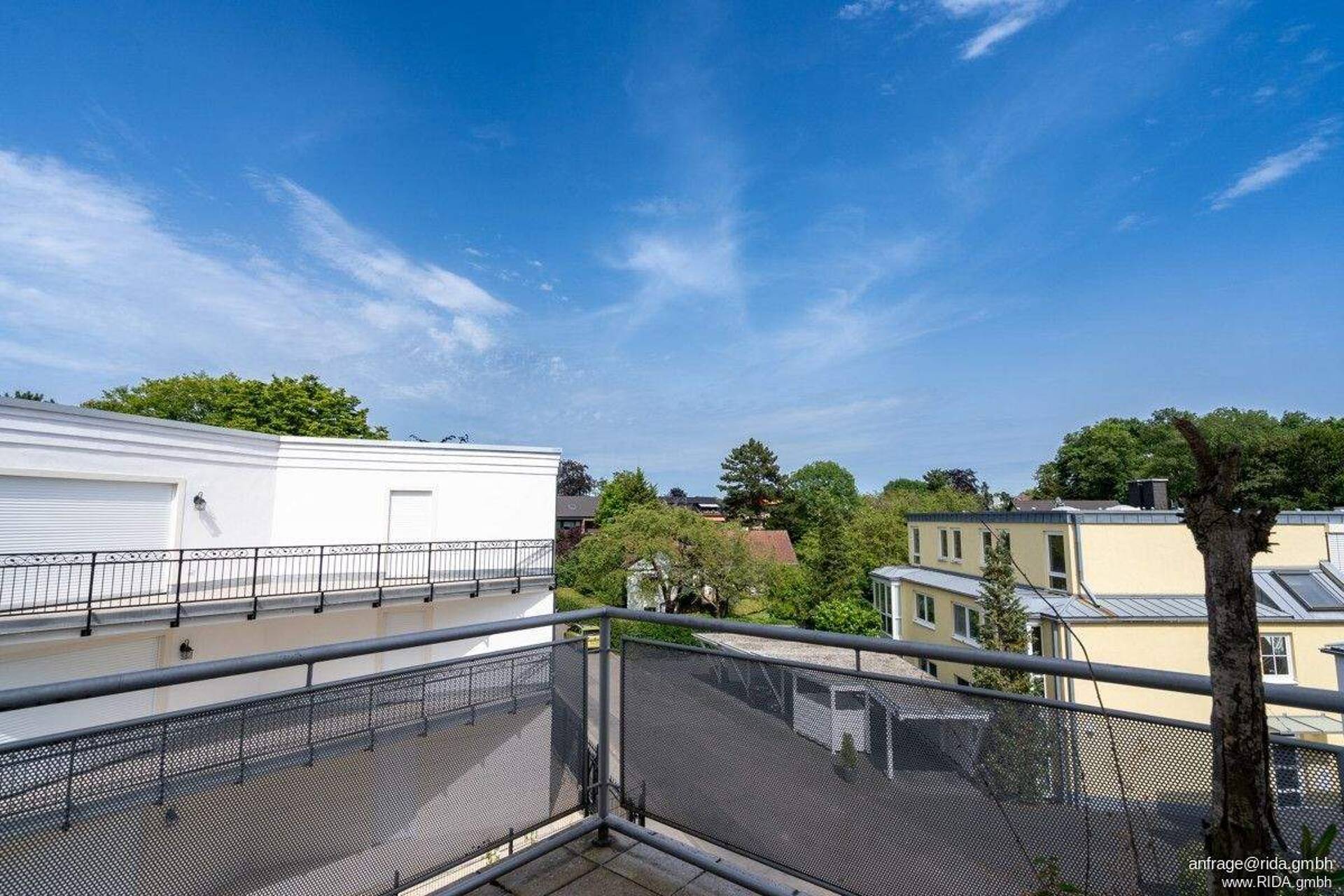 Terrassenwohnung in 50999 Köln mit 136 m² kaufen