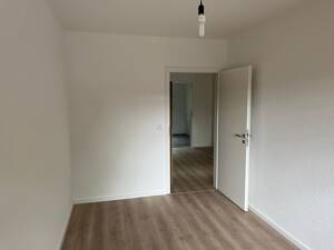 Renovierte 3-Zimmer-Wohnung mit Balkon – 22117 Hamburg – Vorschaubild 9