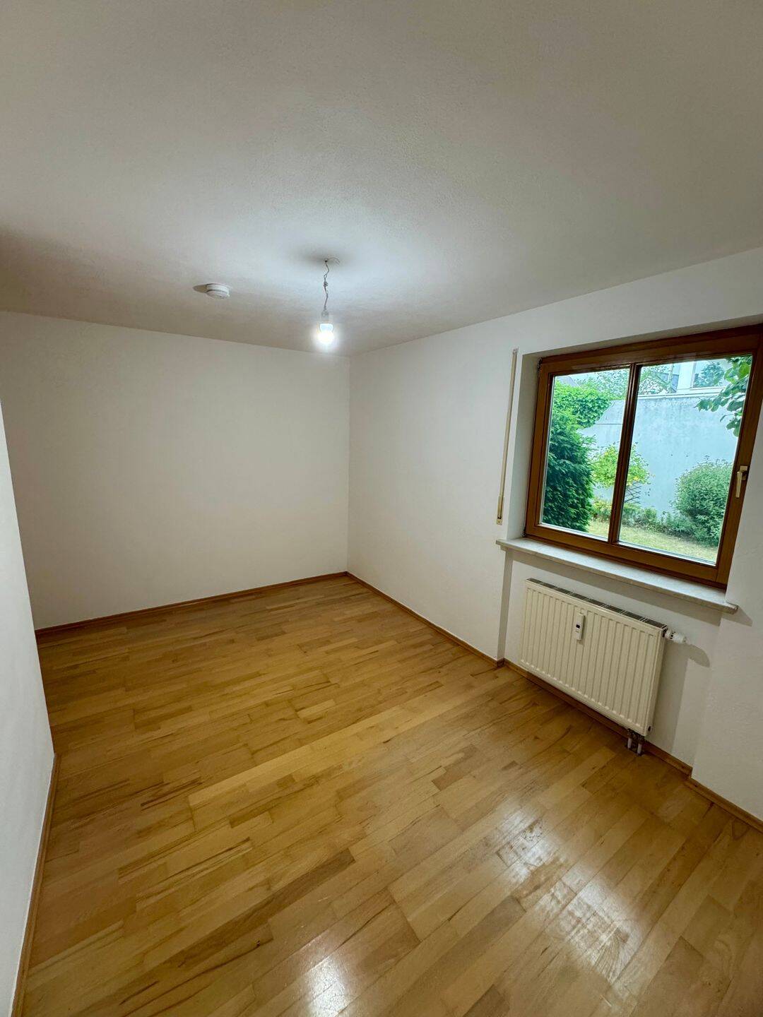 Maisonettewohnung 3 Zimmer 85 qm, eigener Garten & Einzelgarage – München – Vorschaubild 7