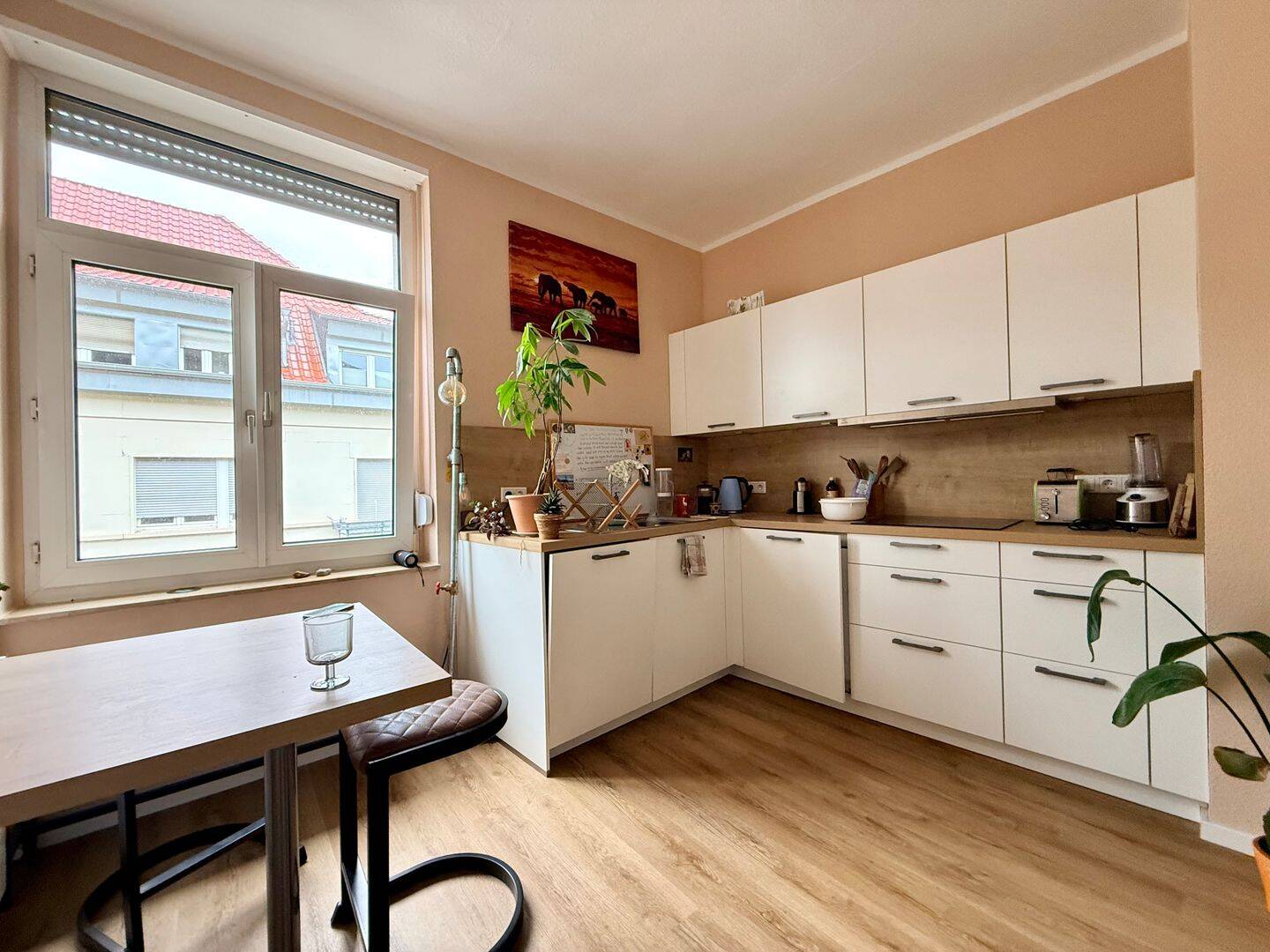 Schöne 1 Zimmer Altbauwohnung mit Einbauküche – Mannheim – Vorschaubild 3