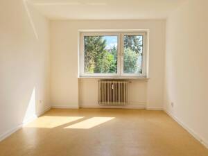 Gemütliche Erdgeschosswohnung zur Miete in Hamburg Rissen - Wentzel Dr. – 22559 Hamburg – Vorschaubild 4