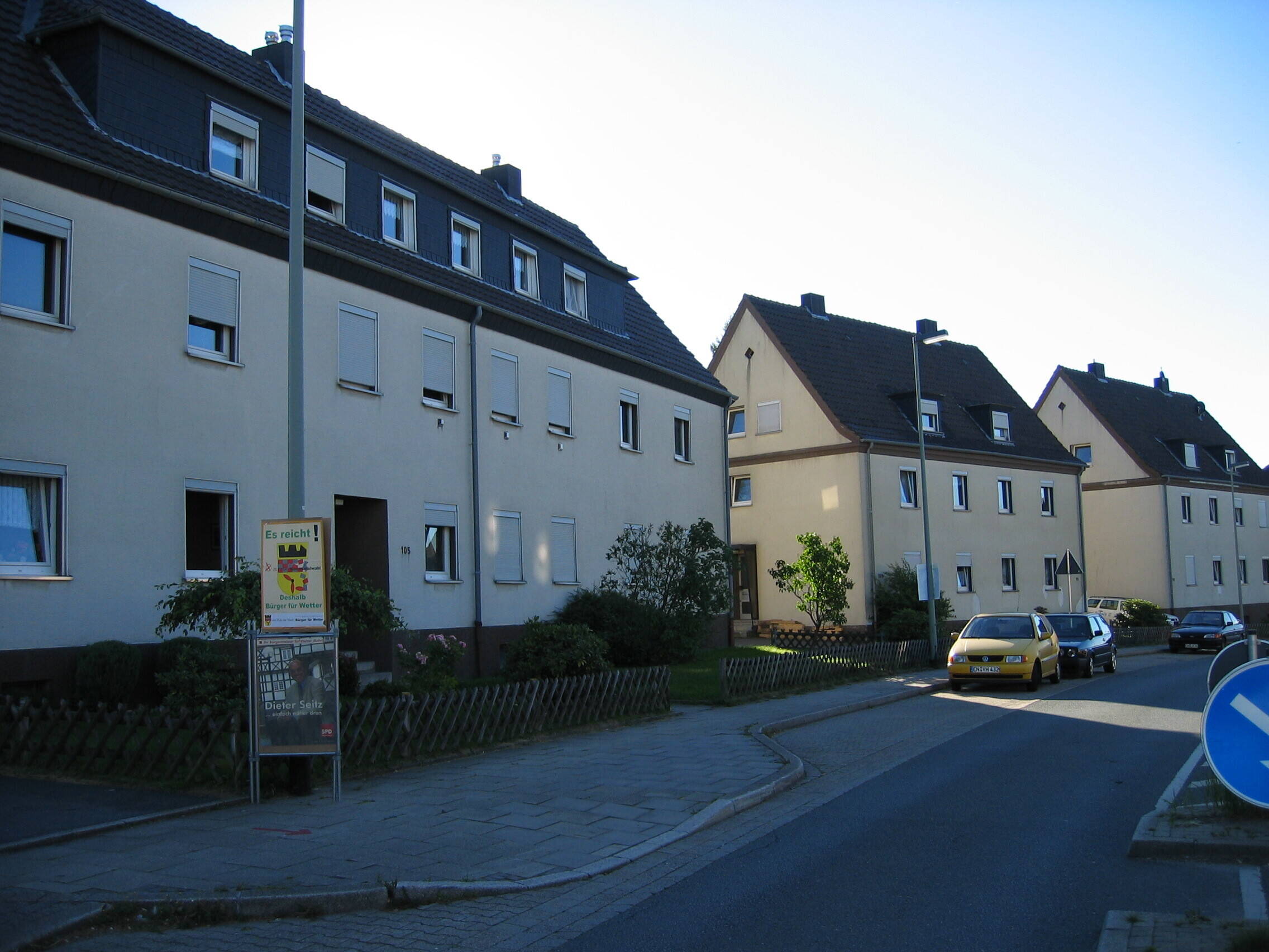 Dachgeschosswohnung mit 3 kleinen Kinderzimmern